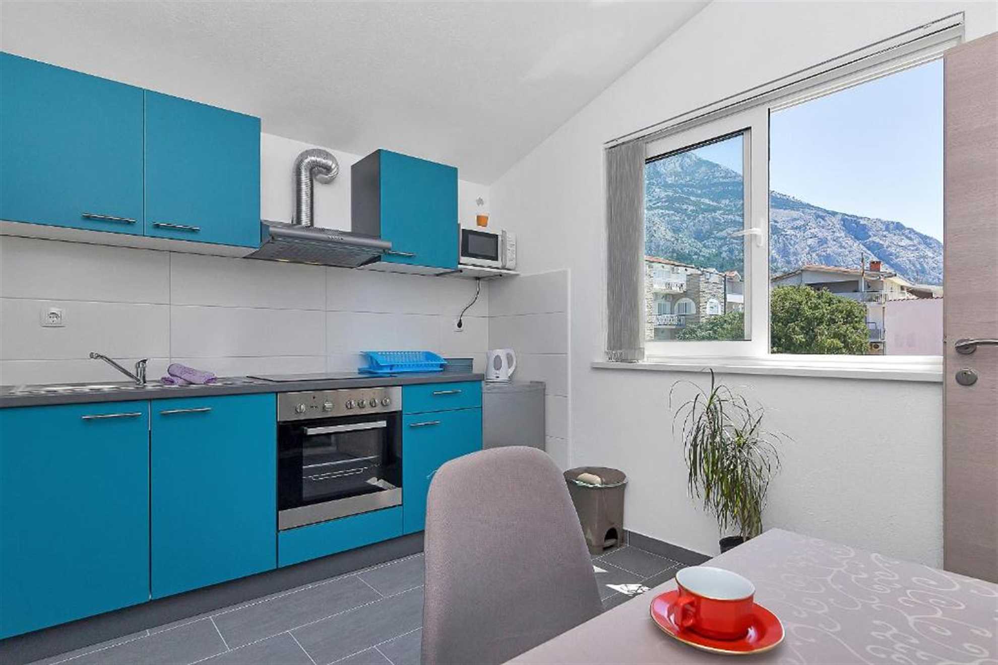 Four Milestone Apartment