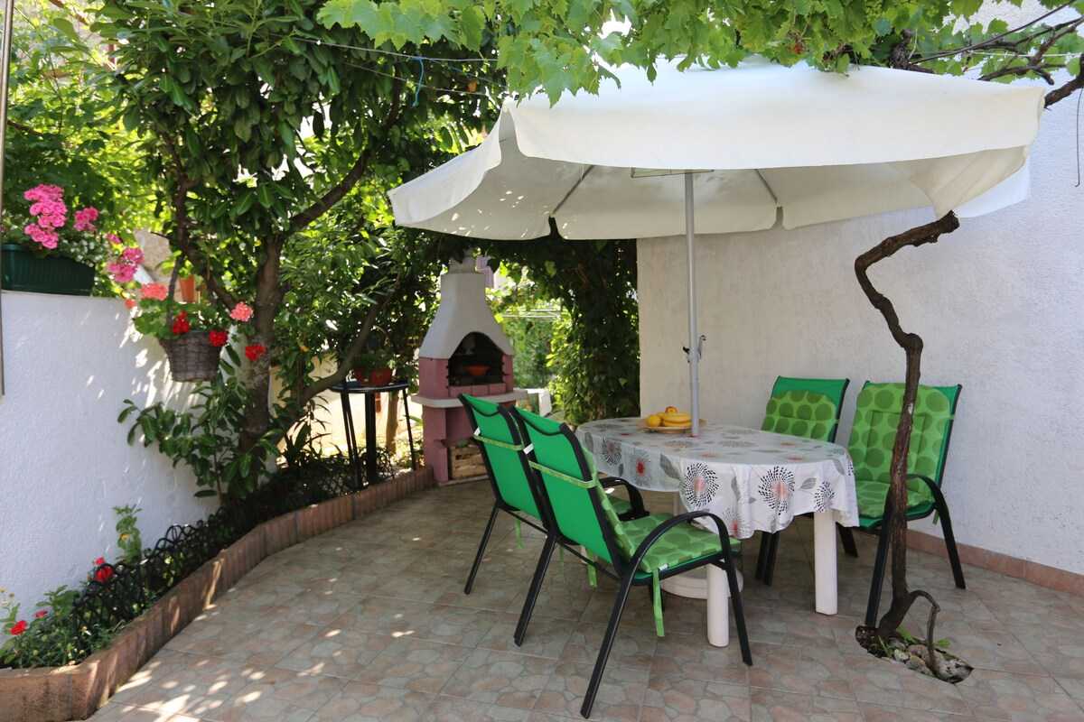 Apartment Ticak (60255-A1)