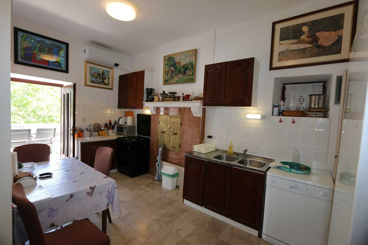 Apartment Ljuština (10025-A1)