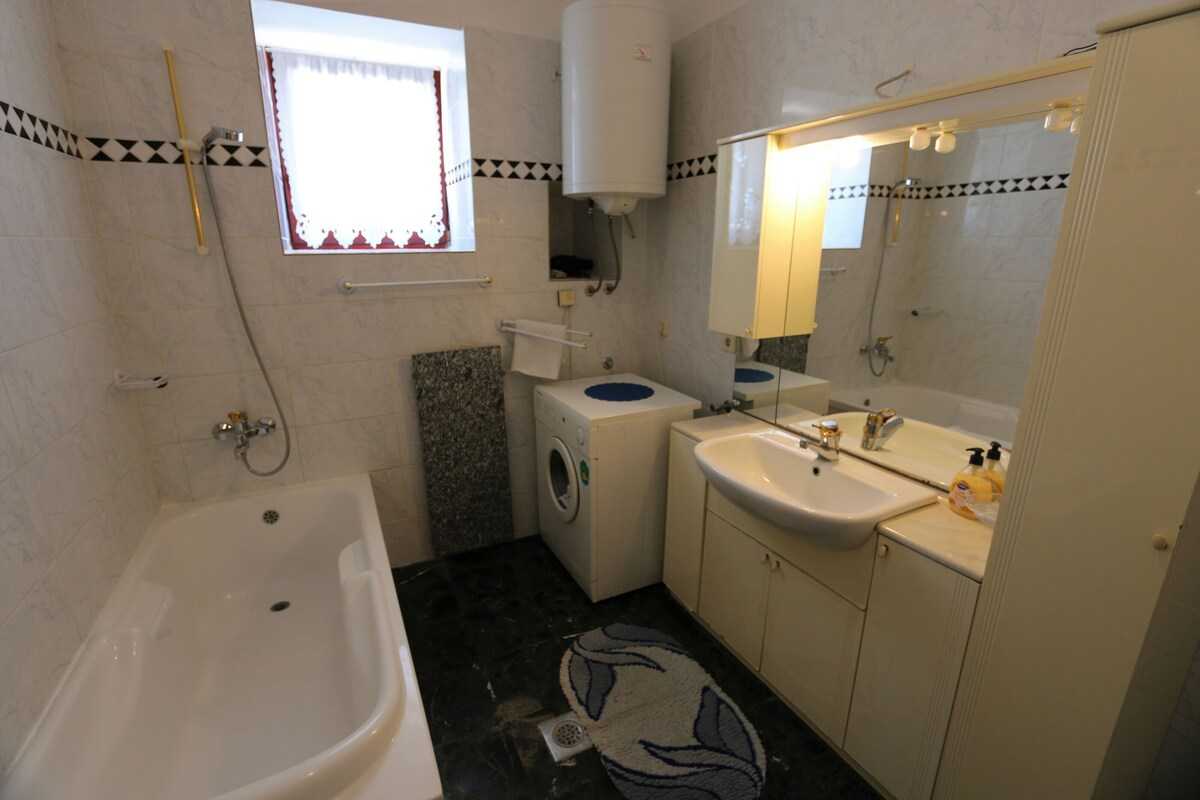 Apartment Ljuština (10025-A1)