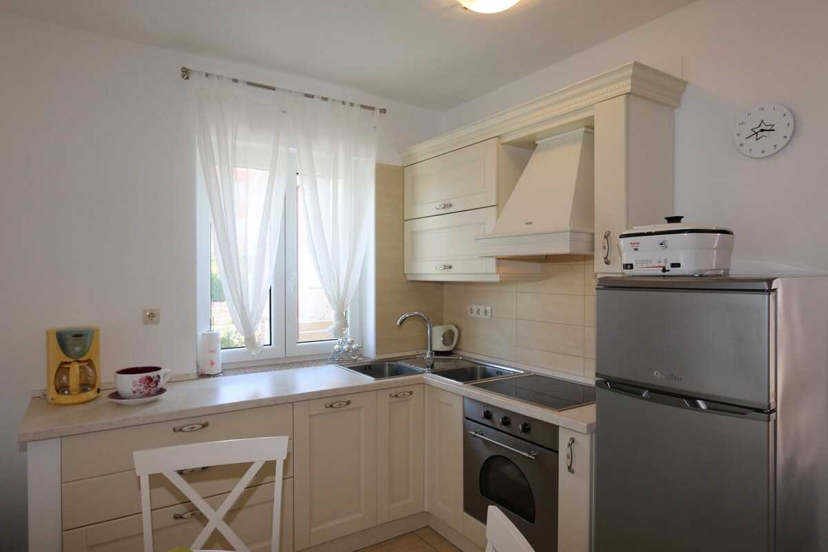 Apartment Rinkovec (35525-A1)