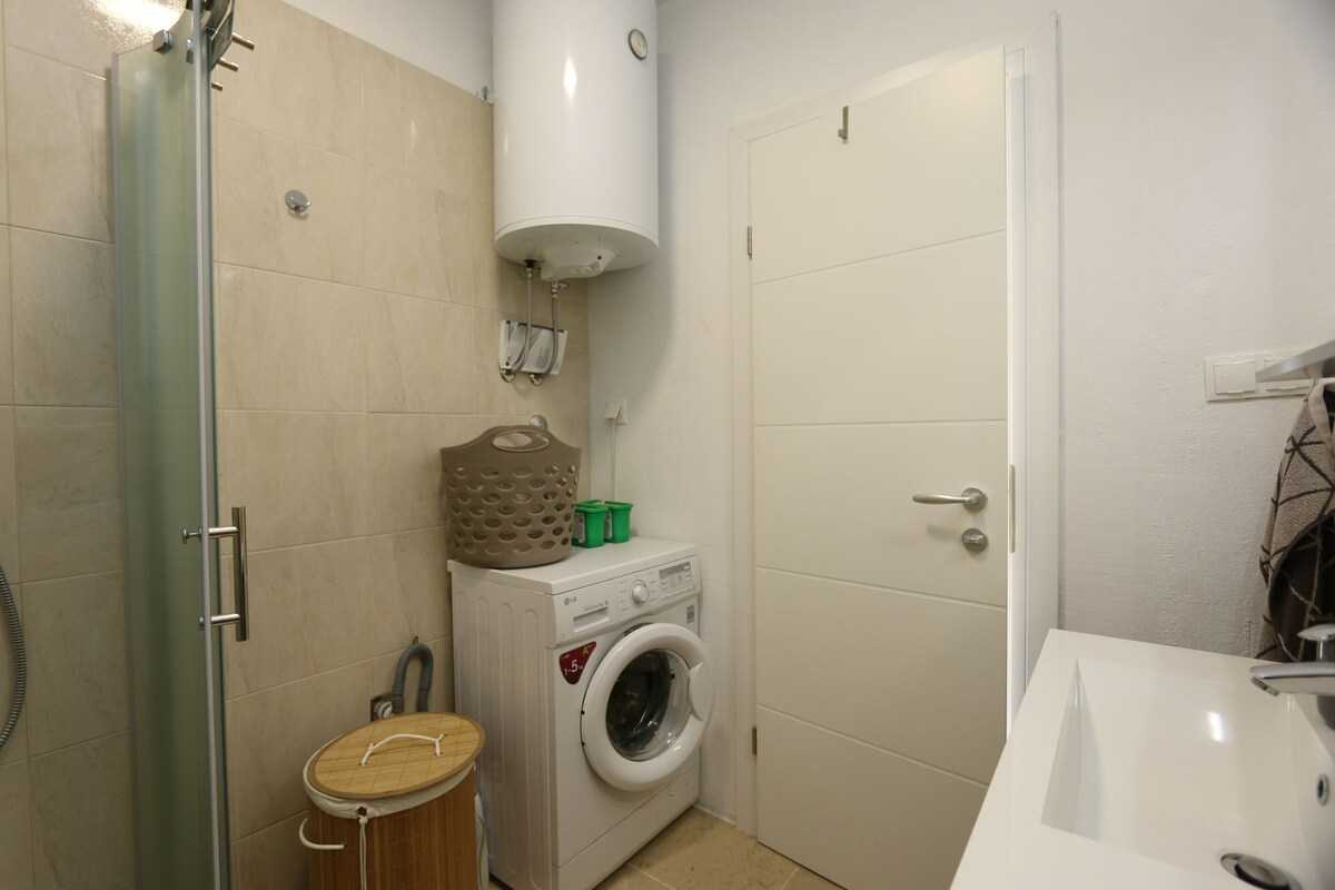 Apartment Baresic (36264-A2)