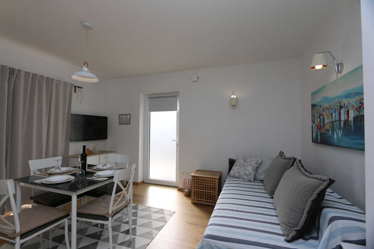 Apartment Baresic (36264-A2)