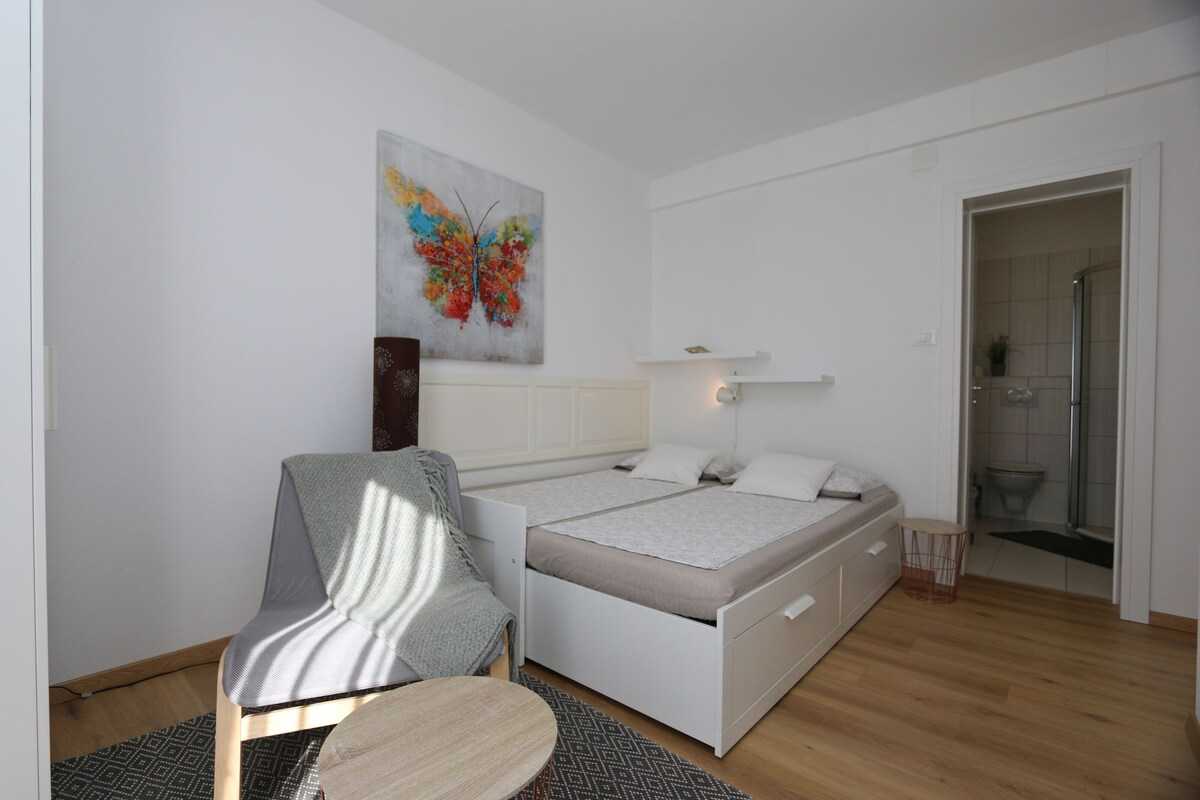 Apartment Baresic (36264-A2)