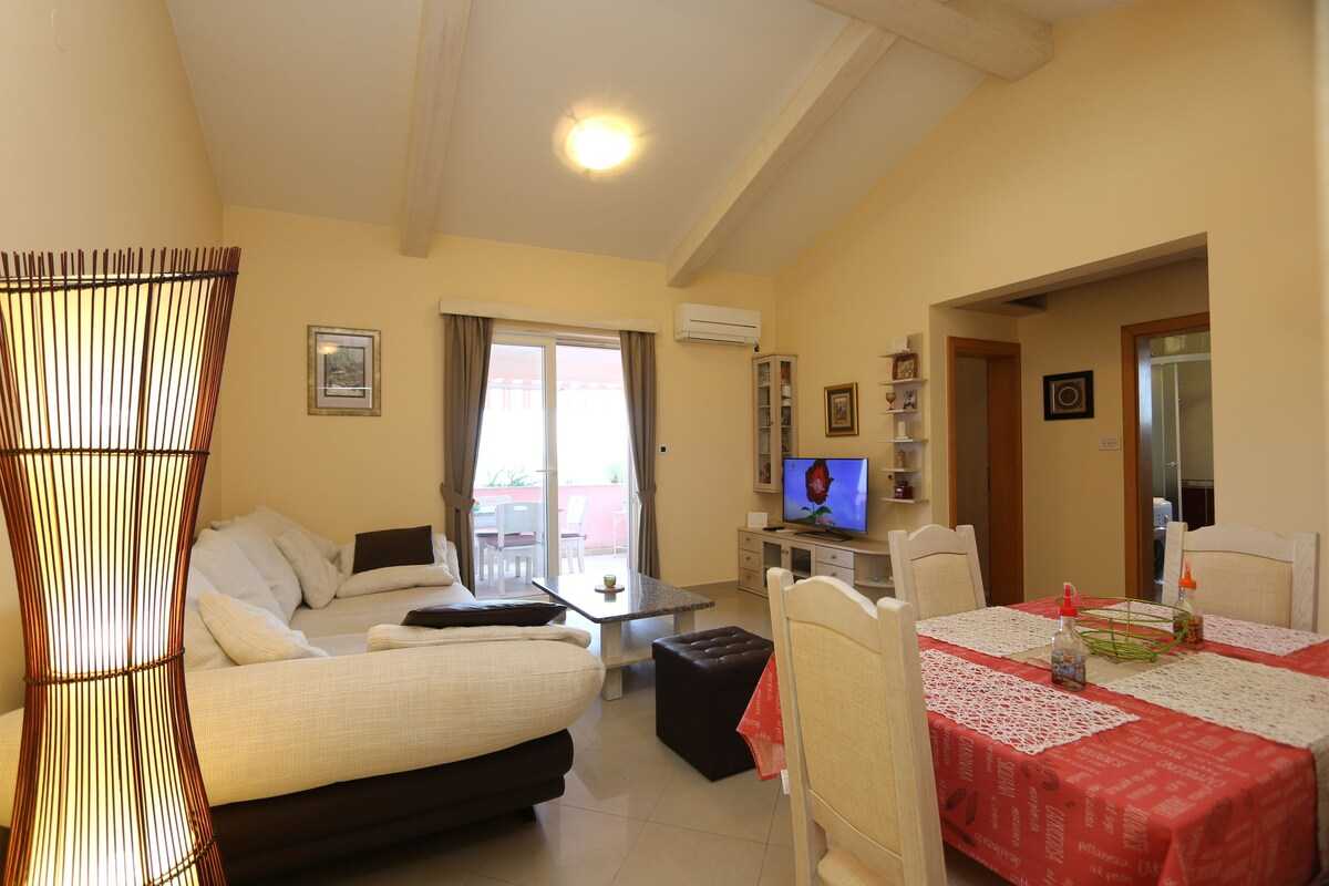 Apartment Klimno View Point (49852-A1)