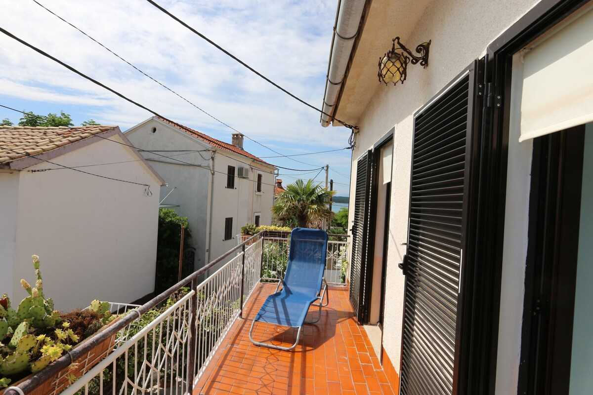 House Zbasnik (10016-K1)