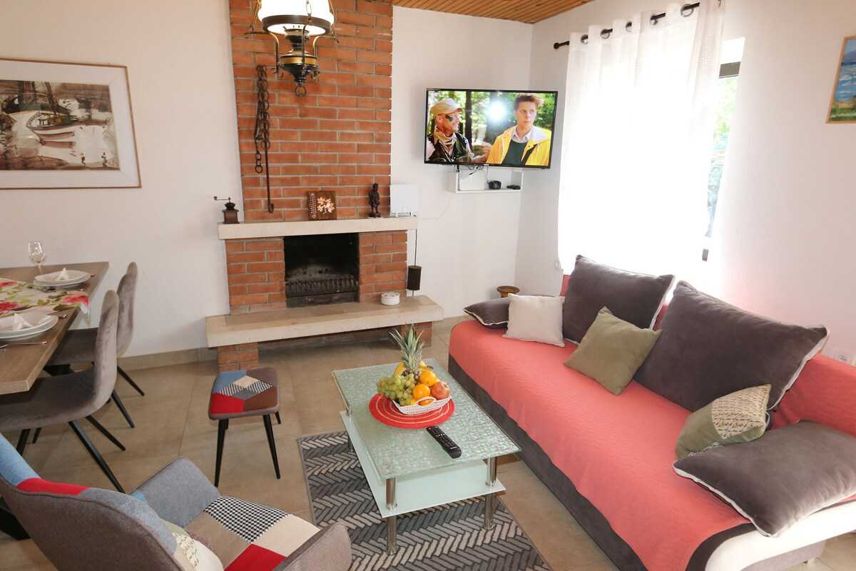 House Zbasnik (10016-K1)