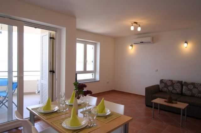 Apartment Djakovic (10034-A1)
