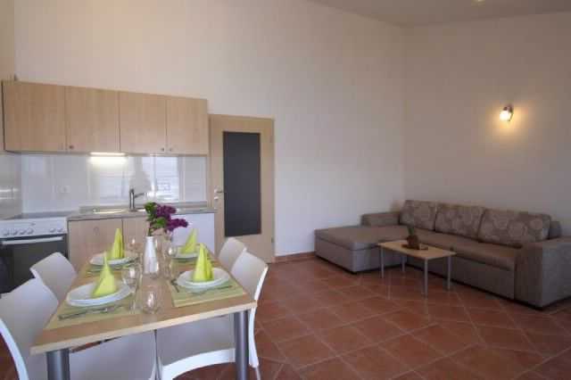 Apartment Djakovic (10034-A5)