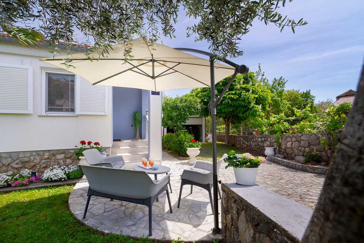 Apartment Marija Spina (10054-A1)