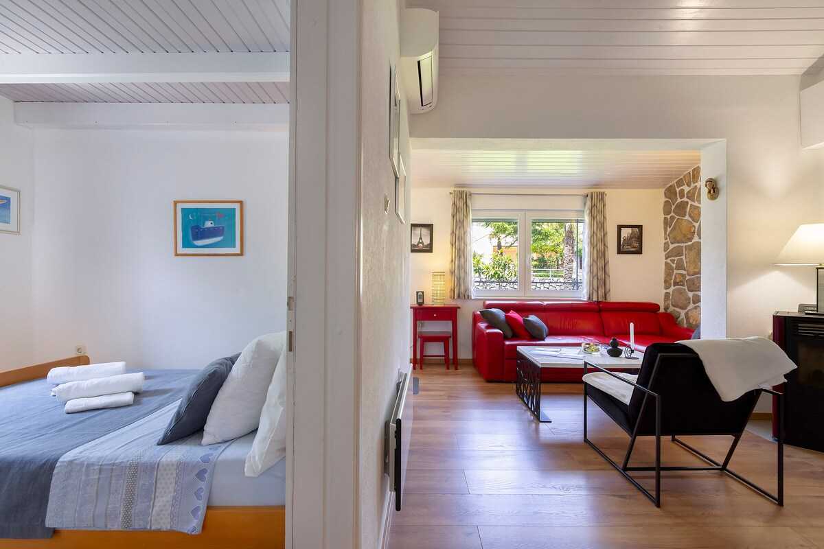 Apartment Marija Spina (10054-A1)