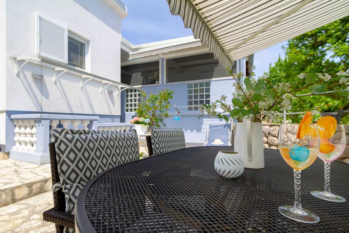 Apartment Marija Spina (10054-A1)