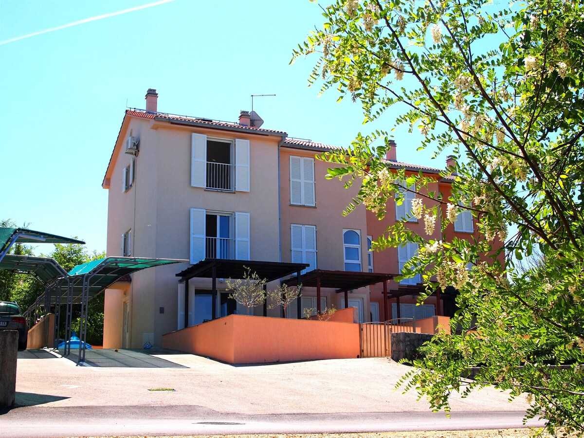 Image of House Frlan (10056-K1)