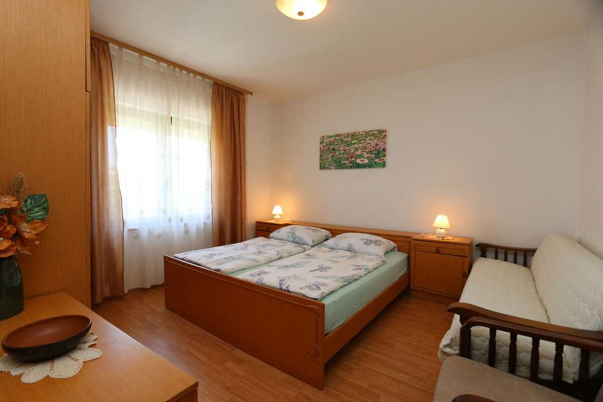 Apartment Fugosic Željka (60241-A1)