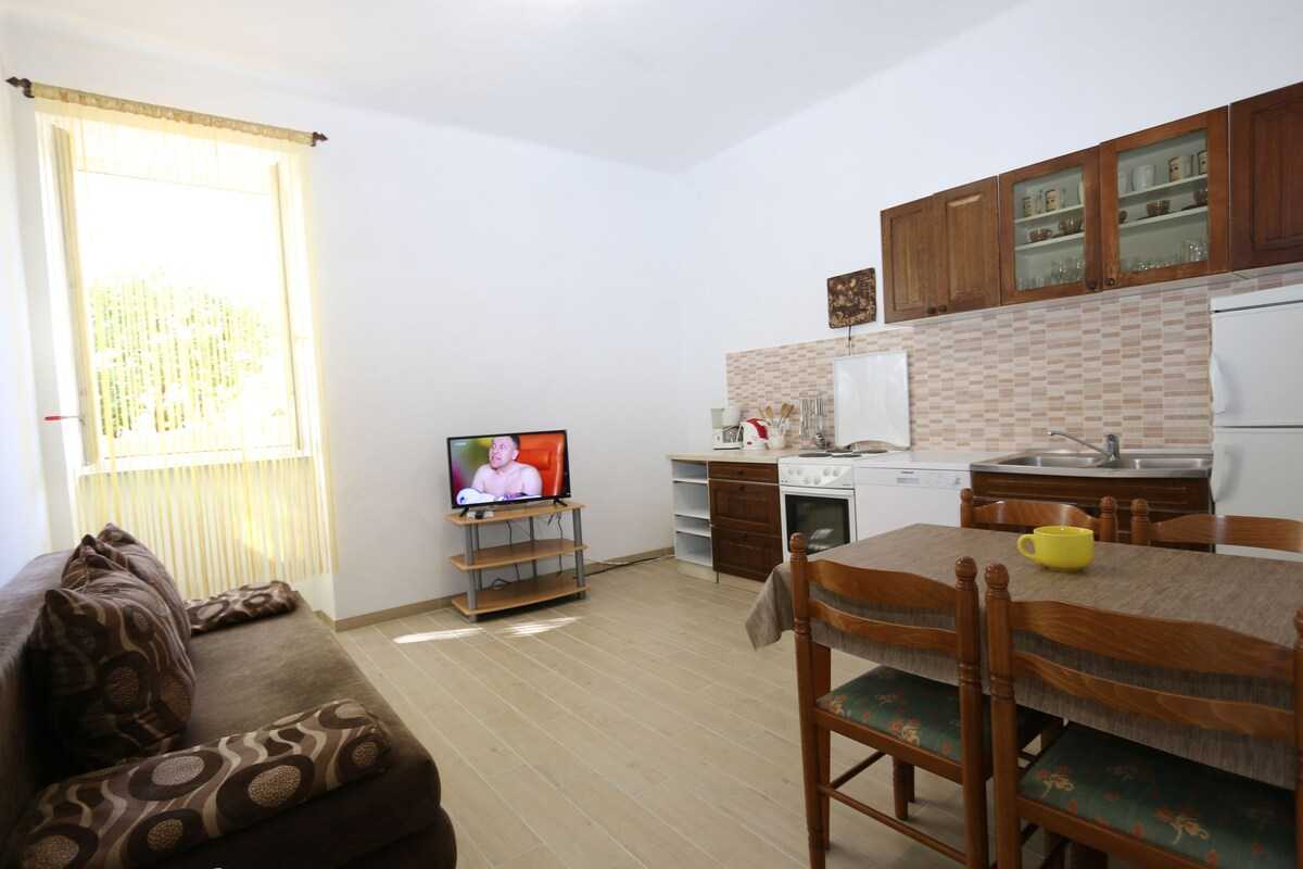 Apartment Car Zorica (60261-A1)