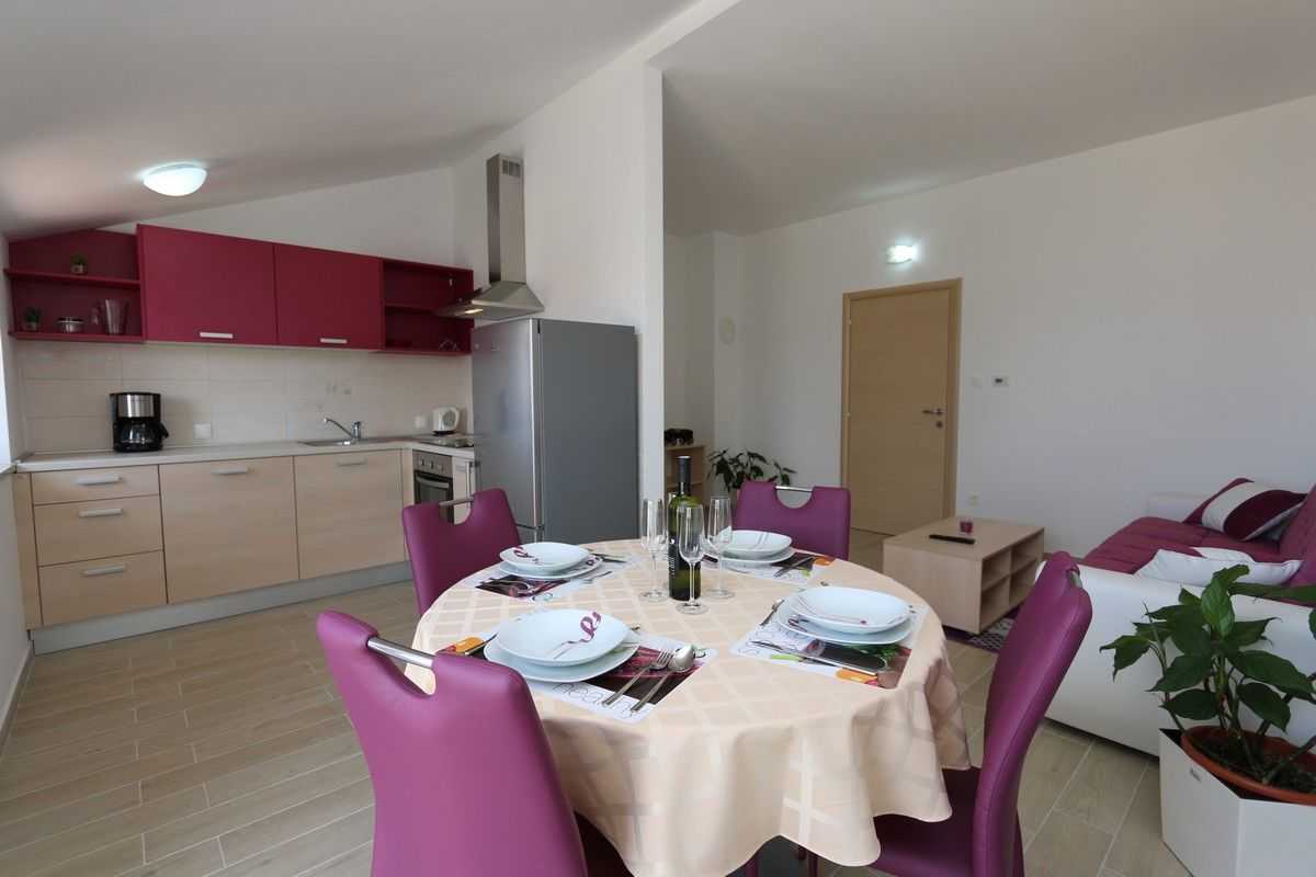 Apartment Sucic Iva i Tea (86111-A4)