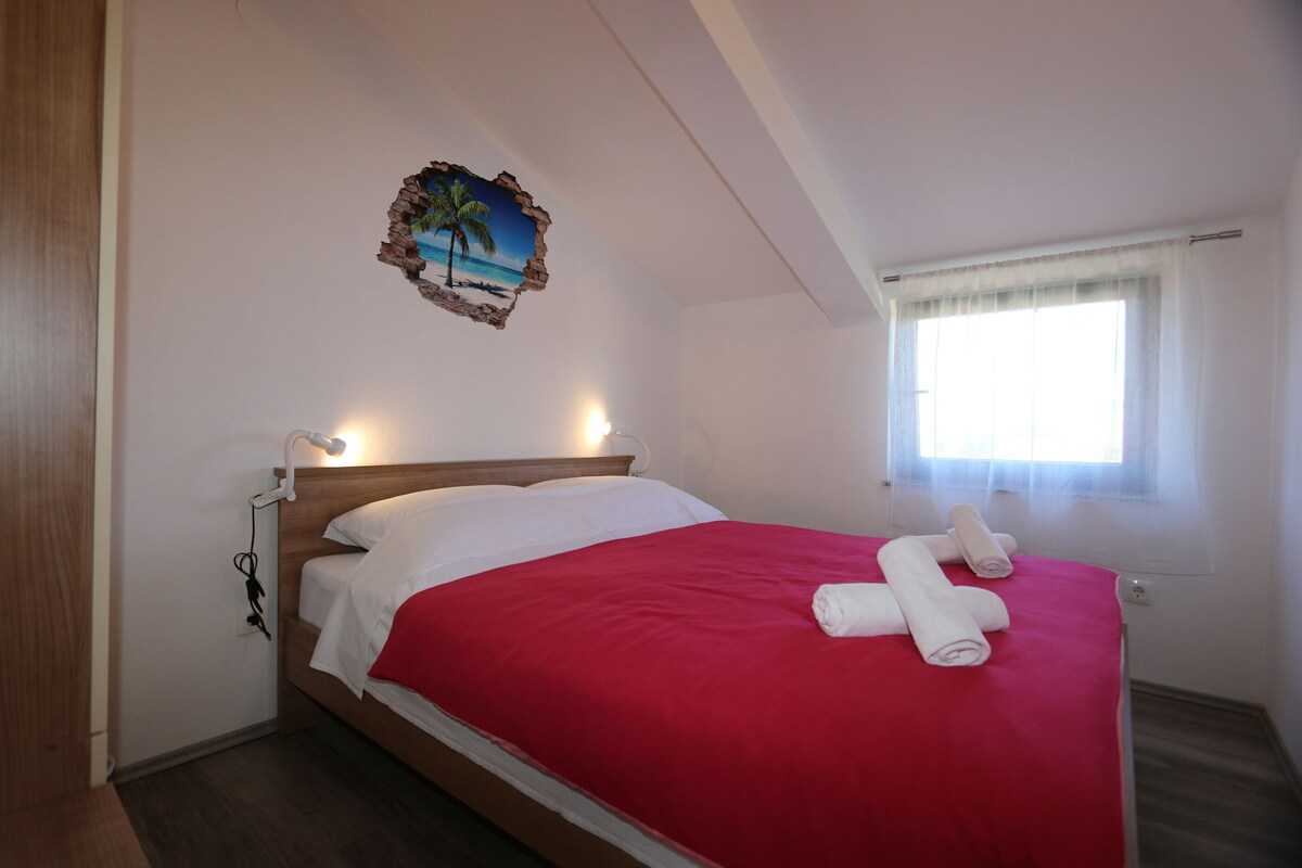 Apartment Petra (56038-A1)