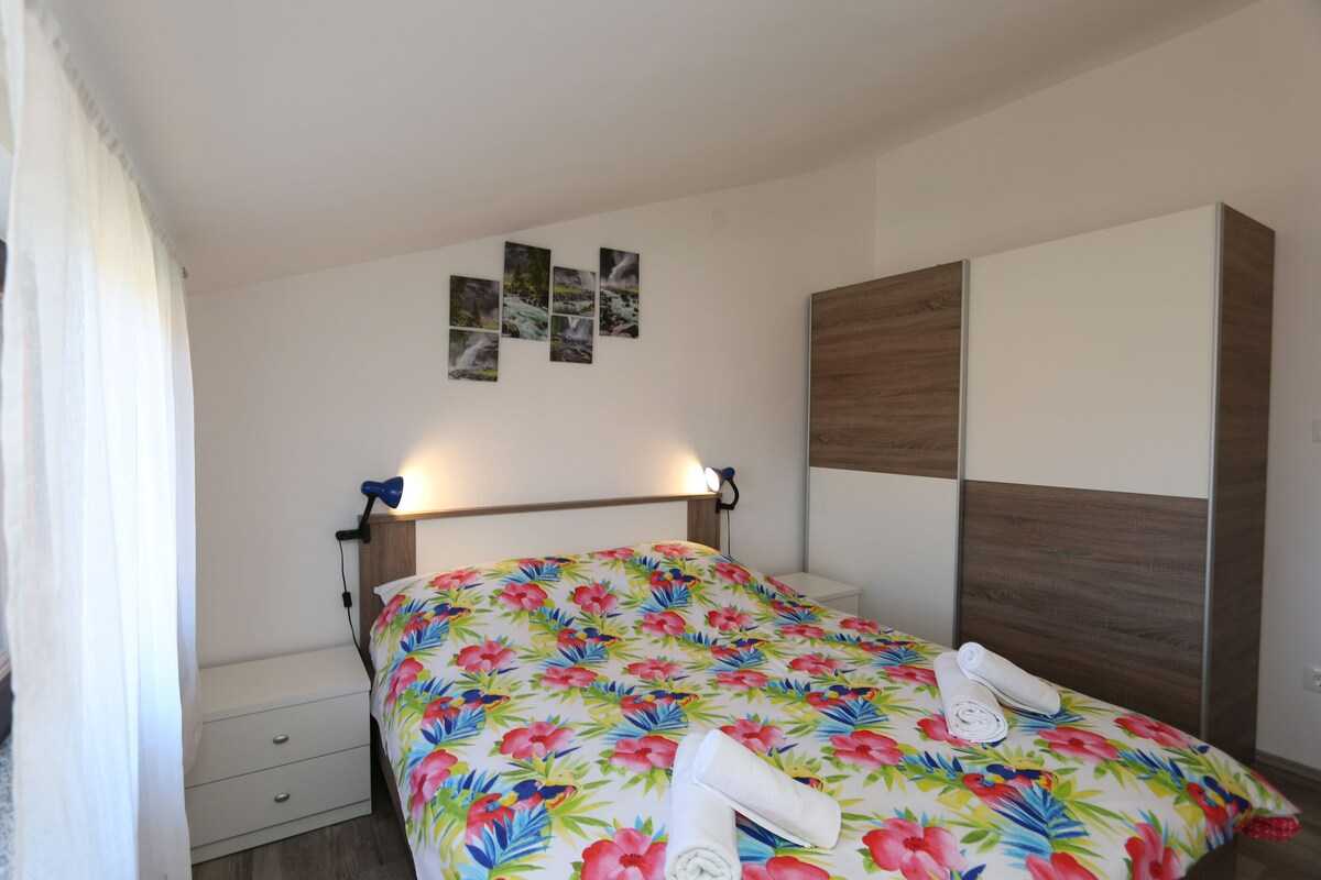 Apartment Petra (56038-A1)