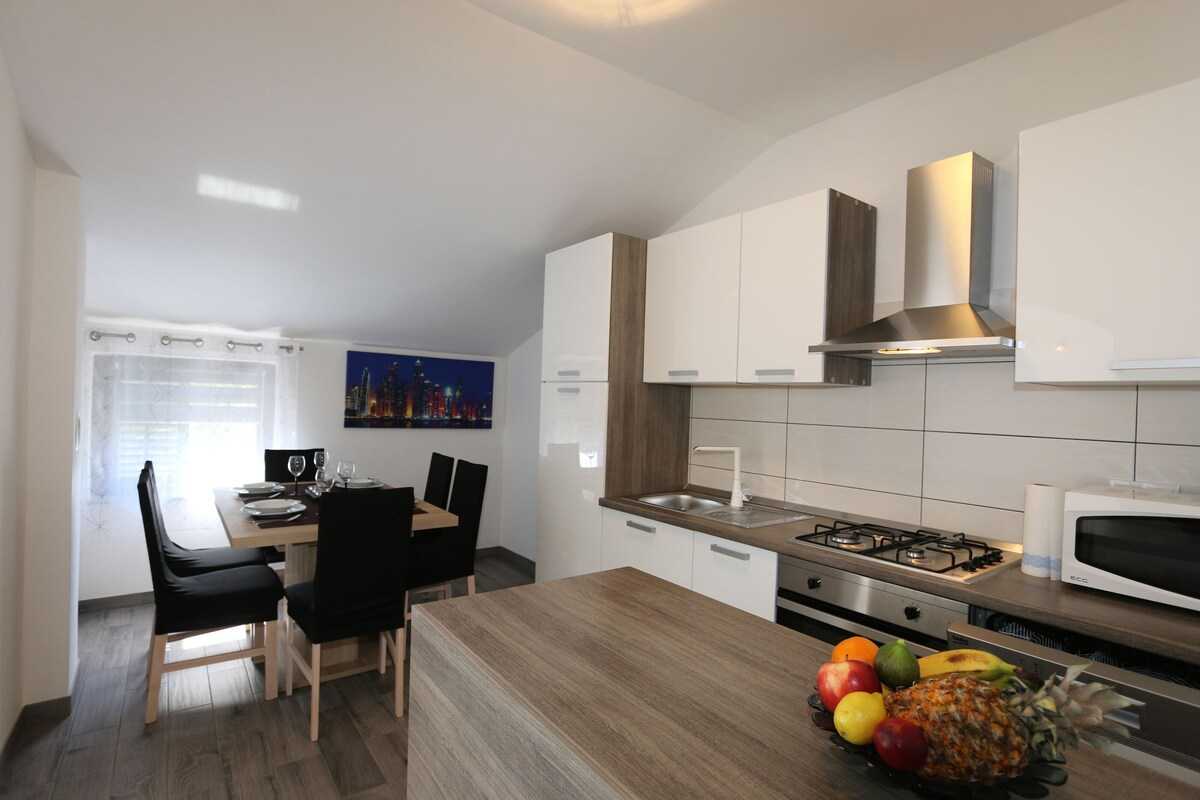 Apartment Petra (56038-A1)