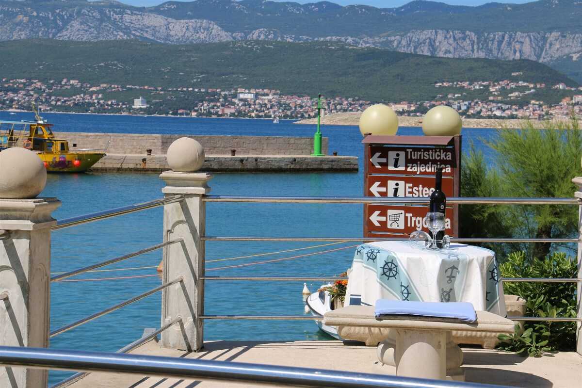 Apartment Jelenovic Ivana (10078-A1)