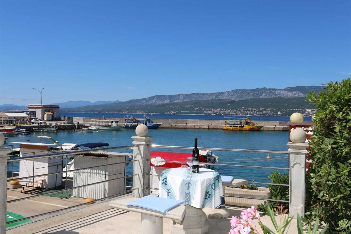 Apartment Jelenovic Ivana (10078-A1)