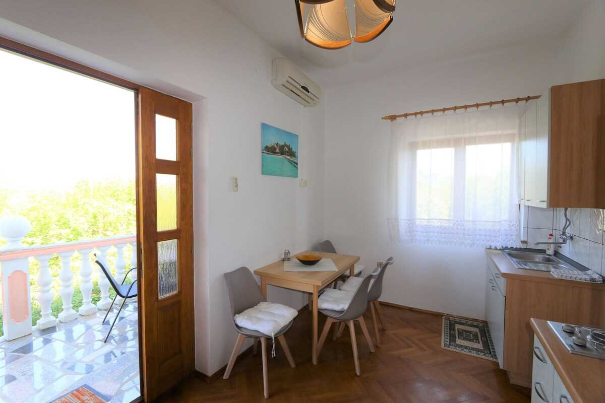 Apartment Čekić (36263-A1)