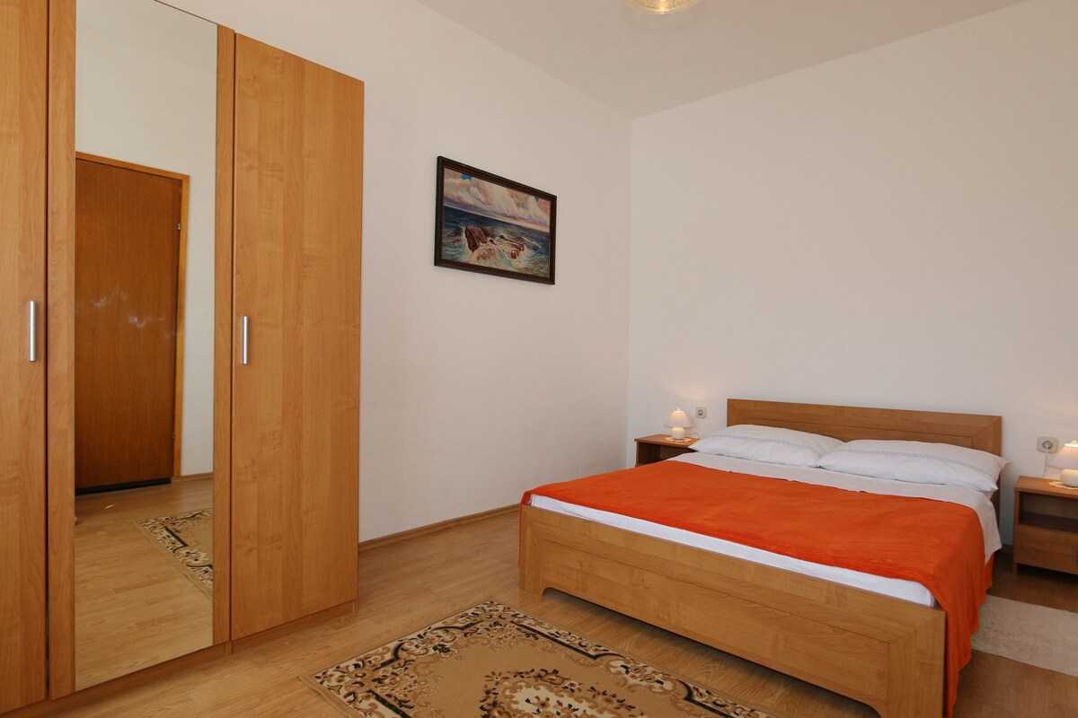 Apartment Mihalić (10070-A2)