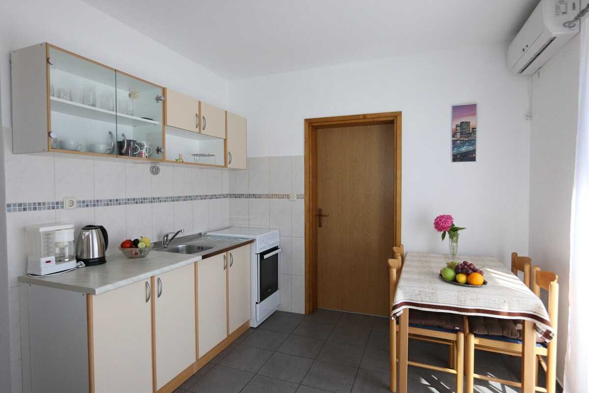 Apartment Mihalić (10070-A3)
