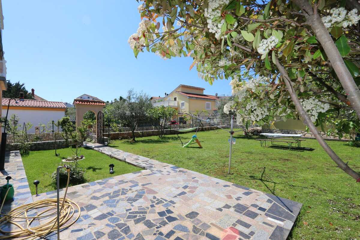 Apartment Čekić (36263-A2)