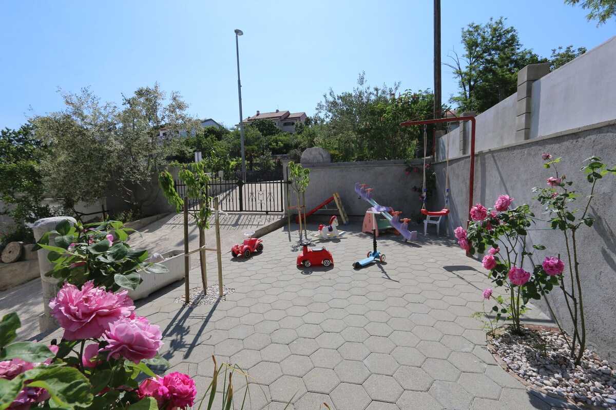 Apartment Mrakovcic Mirjana (10009-A1)