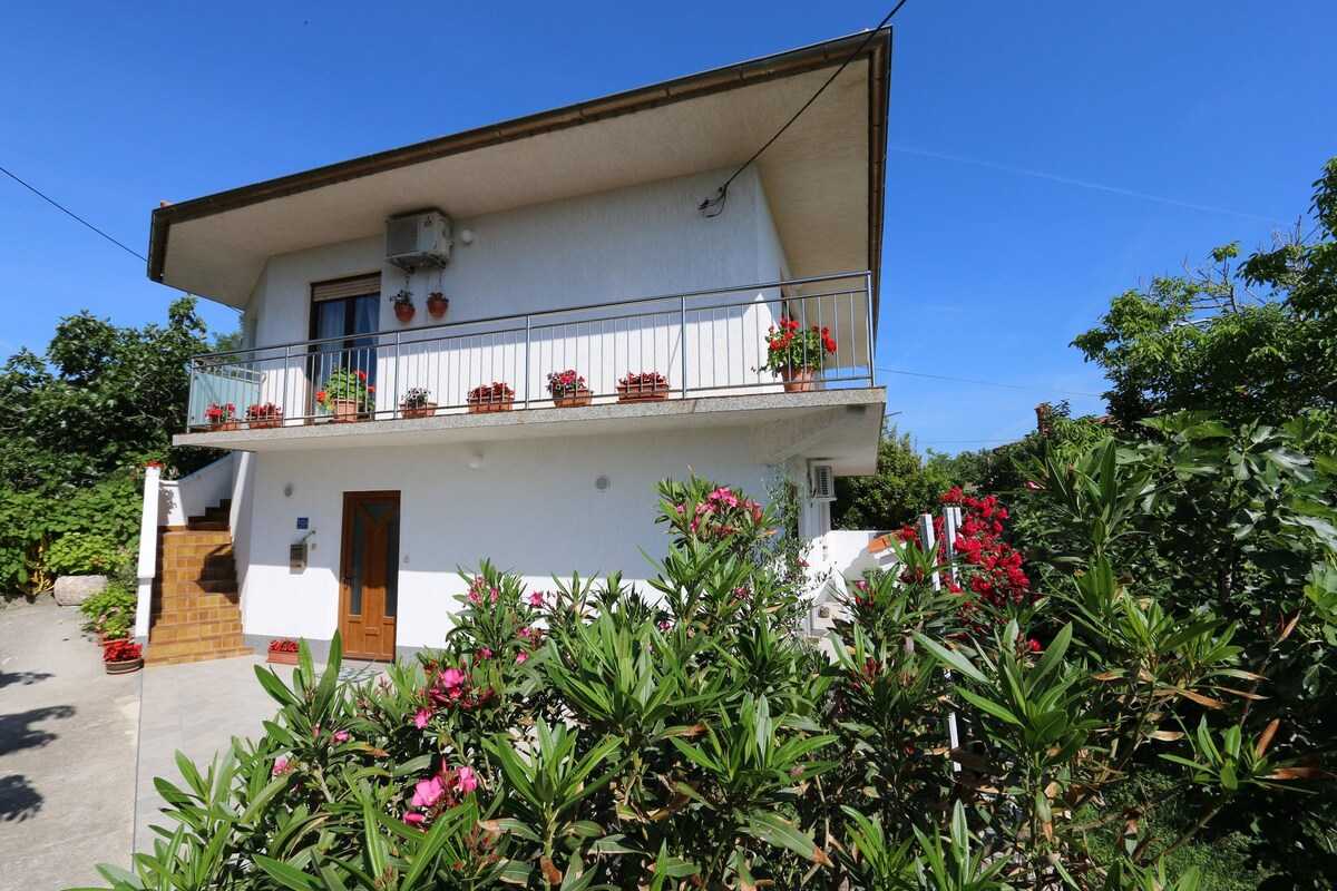 Apartment Car Marica (86119-A1)