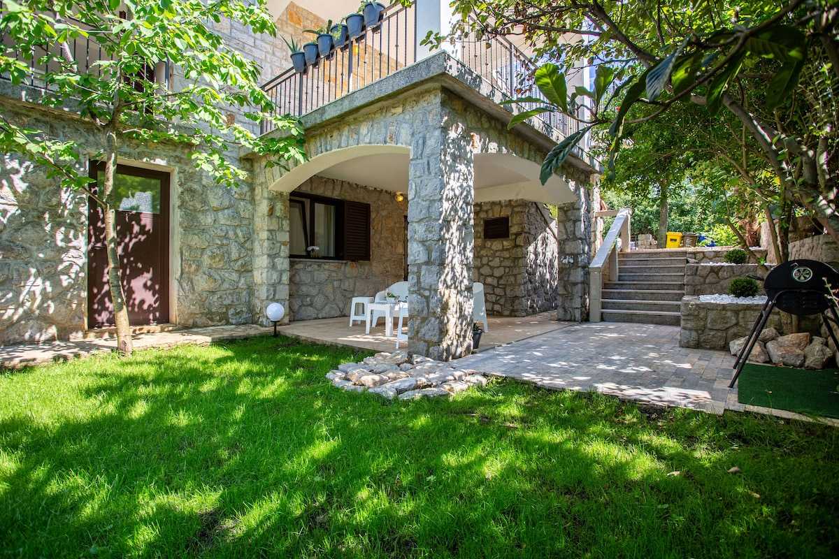 Apartman Magnolia (10055-A2)