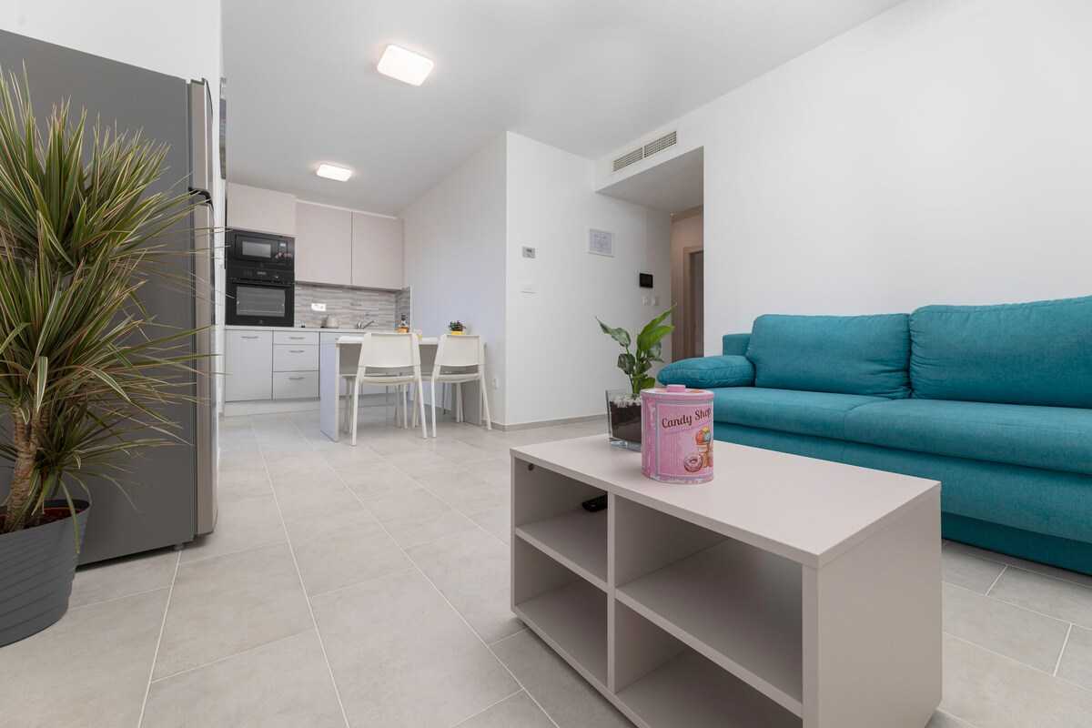 Apartment Sucic 2 (49854-A1)