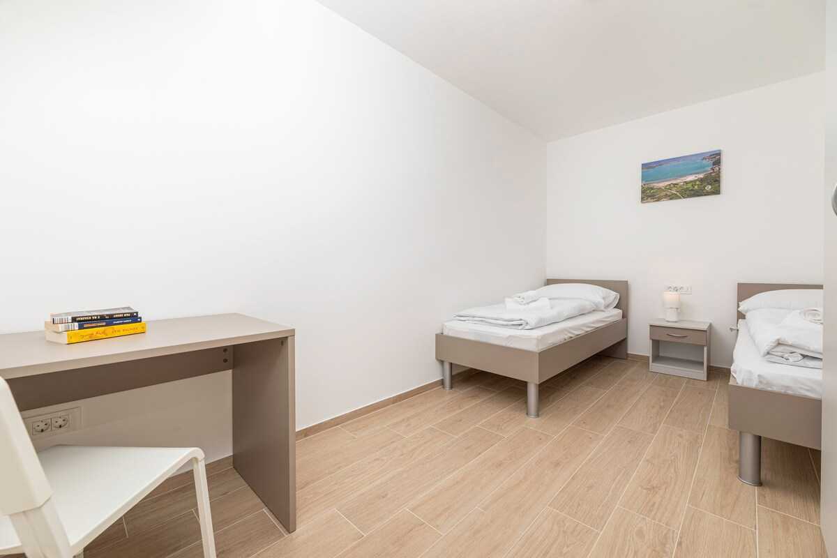 Apartment Sucic 2 (49854-A1)