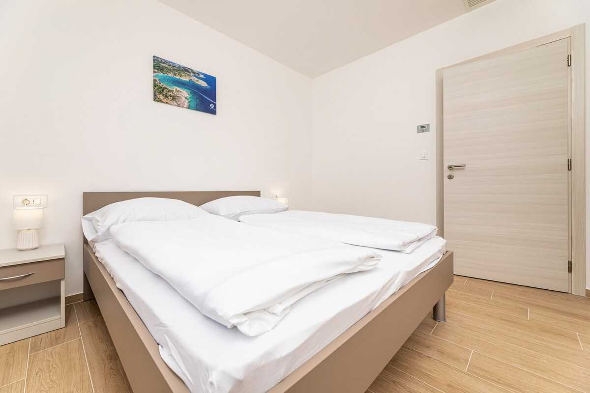 Apartment Sucic 2 (49854-A4)
