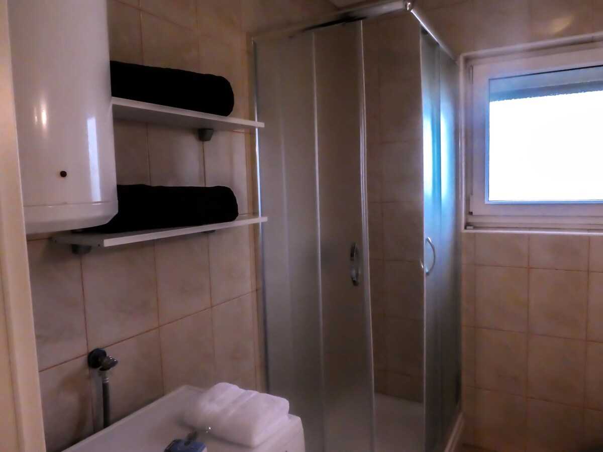Apartment Dado (49856-A1)