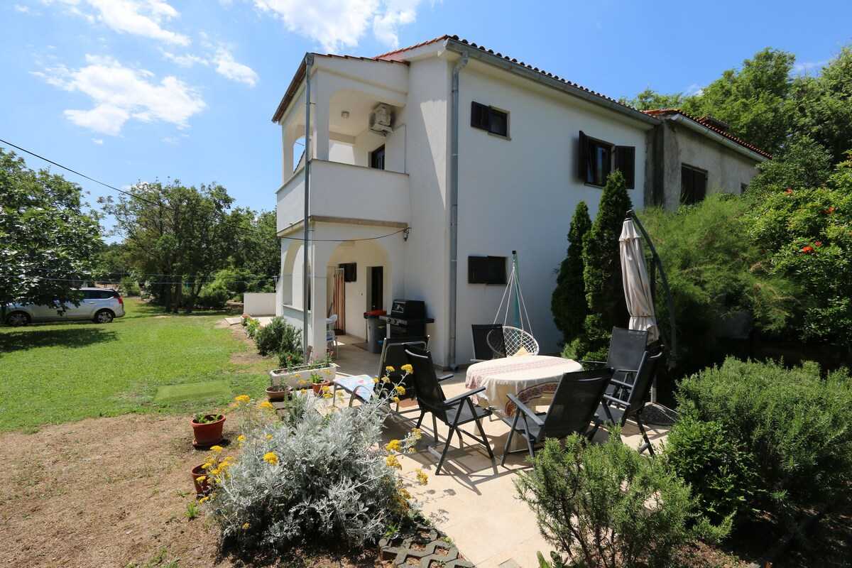 Apartment Tena (60256-A1)
