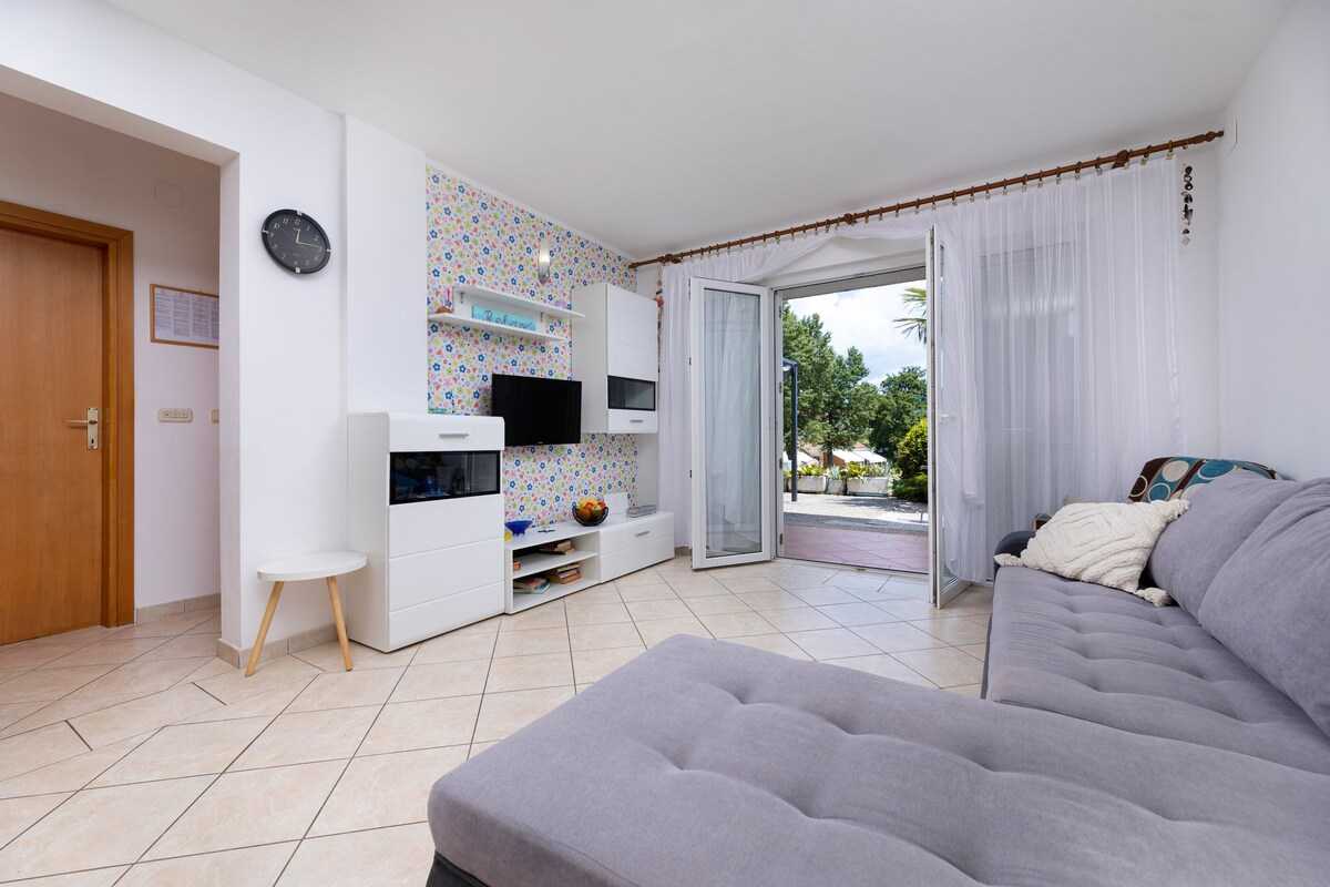 Apartman Mirta (68399-A1)
