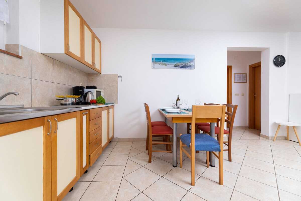 Apartman Mirta (68399-A1)