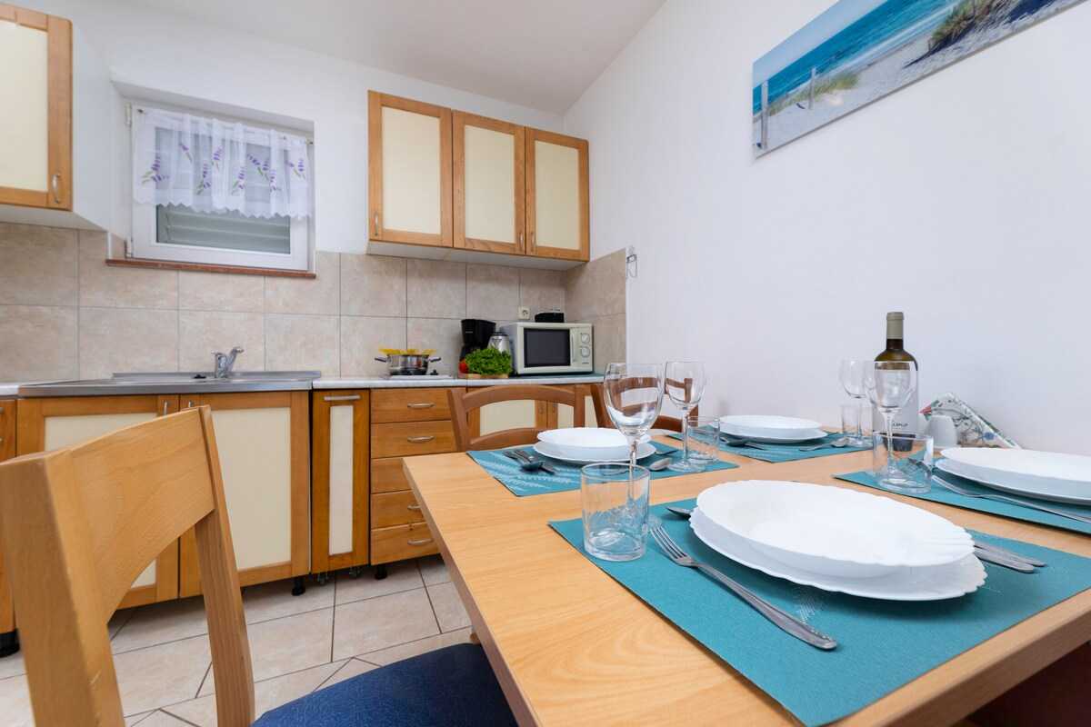 Apartman Mirta (68399-A1)