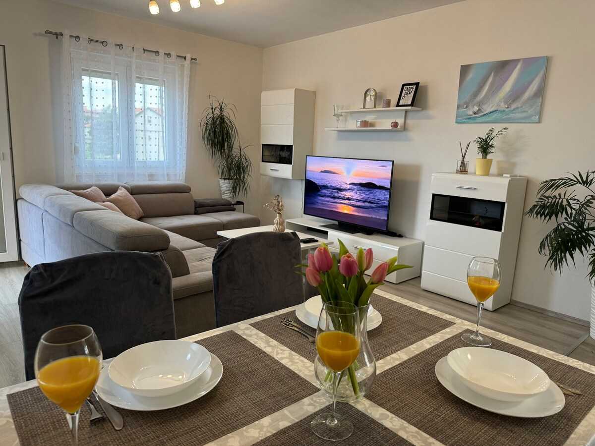 Apartment Matičić (10007-A2)