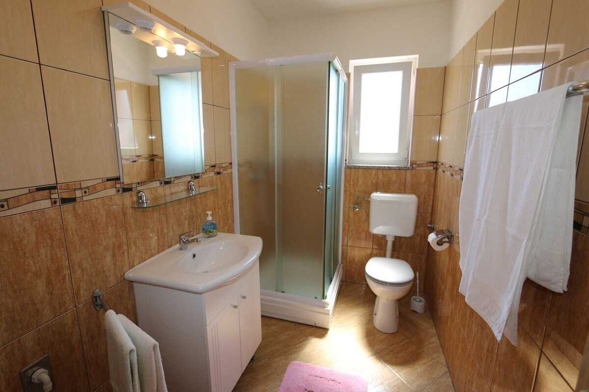 Apartment Dudovic Damir (10033-A4)