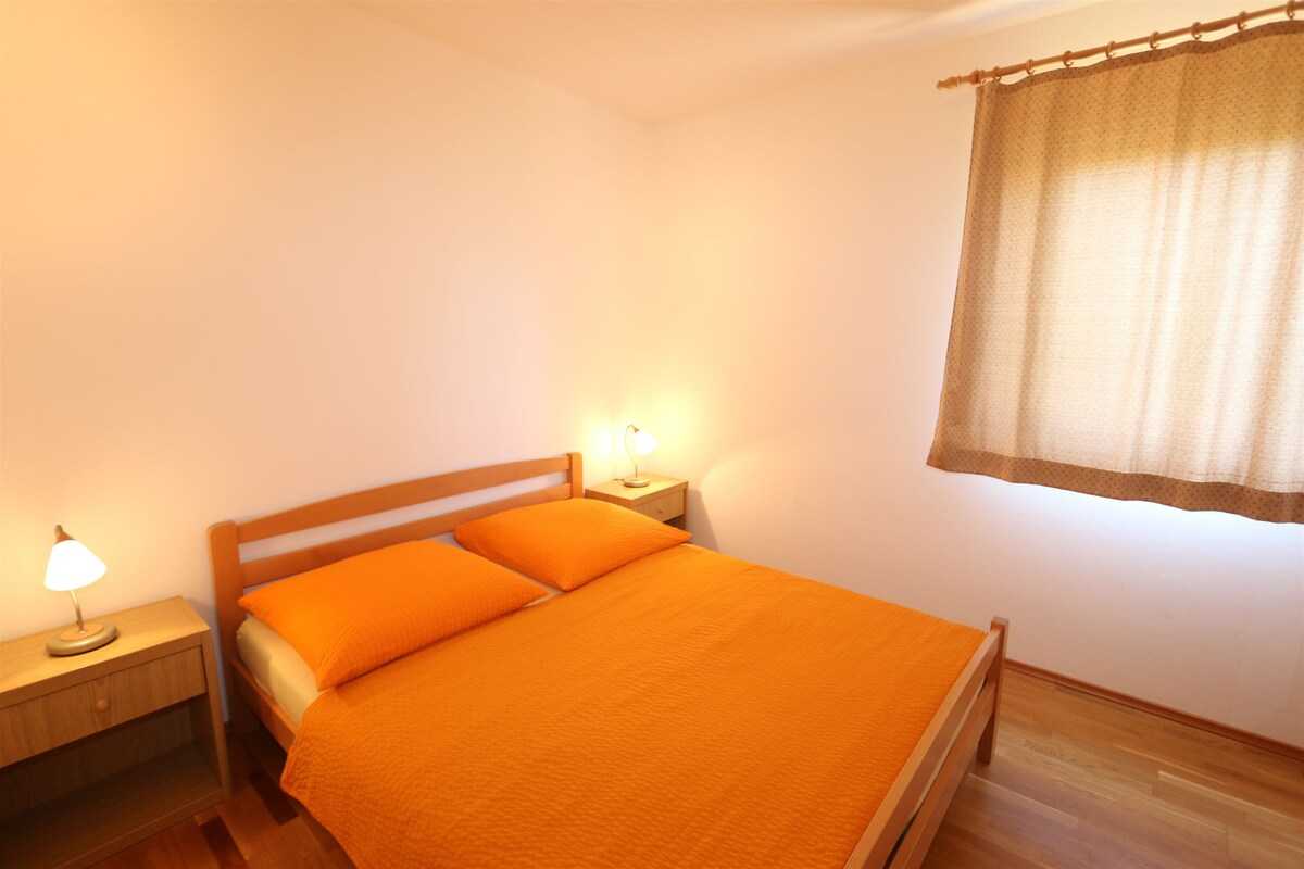Apartment Dudovic Darko (10035-A3)