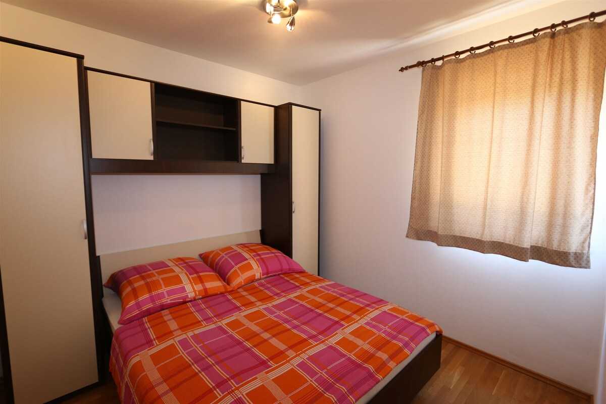Apartment Dudovic Darko (10035-A2)