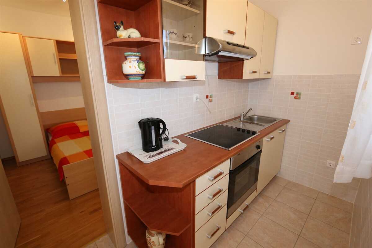 Apartment Dudovic Darko (10035-A5)