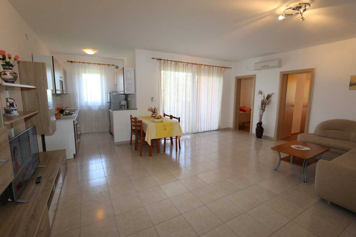 Apartment Dudović Damir (10040-A2)