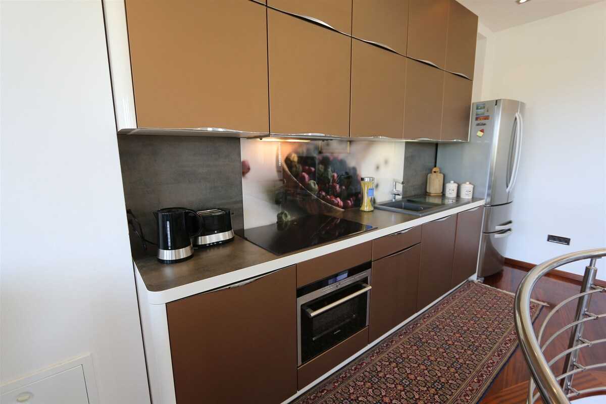 House Tripalo (10074-K1)
