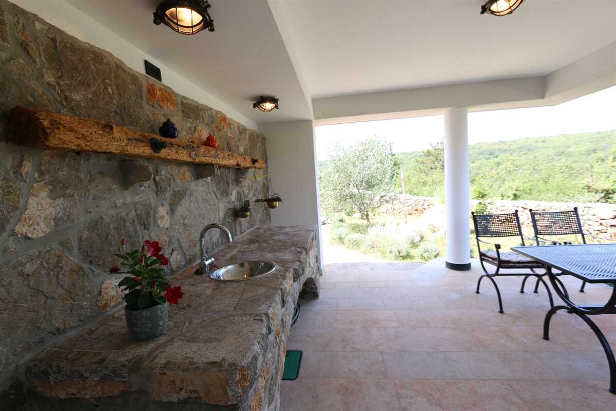 House Tripalo (10074-K1)