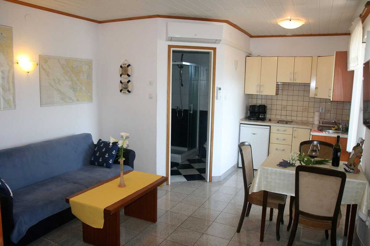 Apartment Jelenovic C. Dubravka (10076-A1)