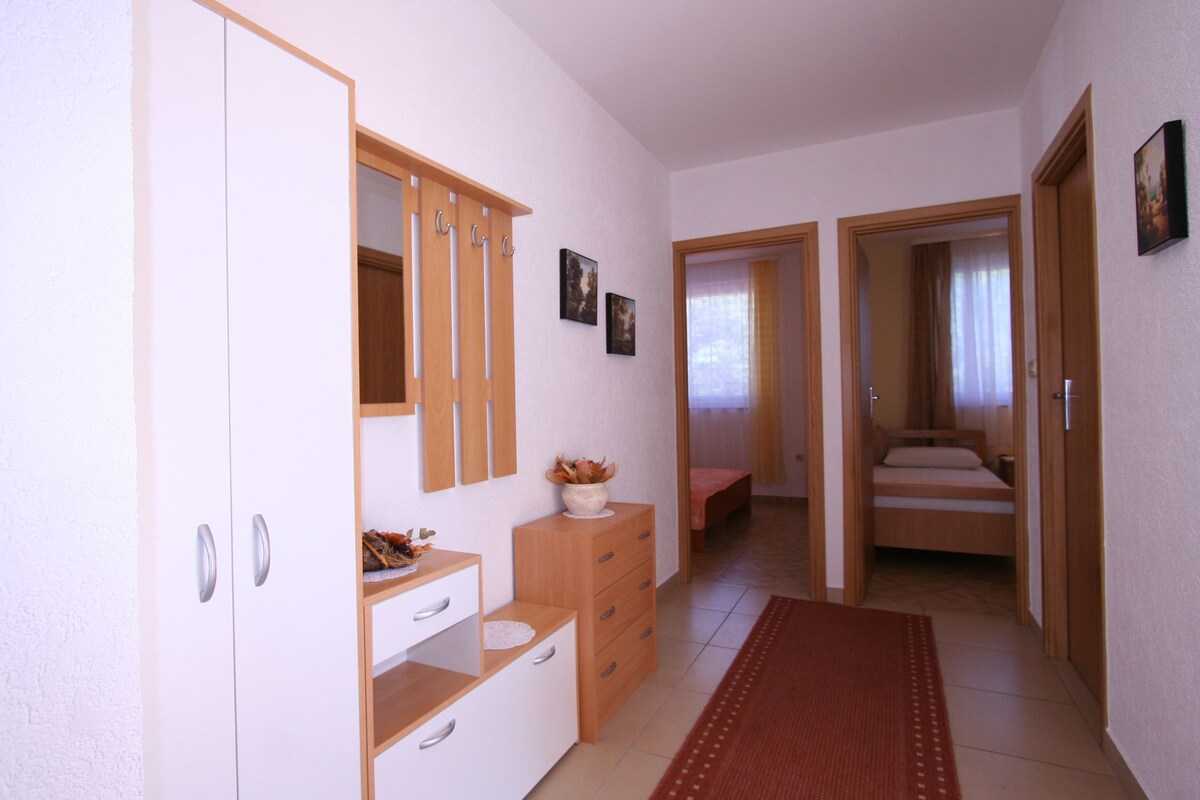 Apartment Rogic-Polje (35983-A1)